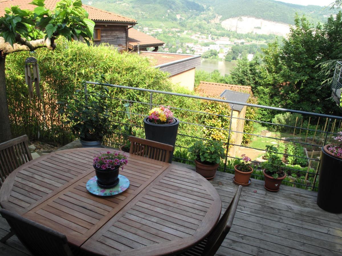 Les Terrasses De Rochetaillee Panzió Kültér fotó